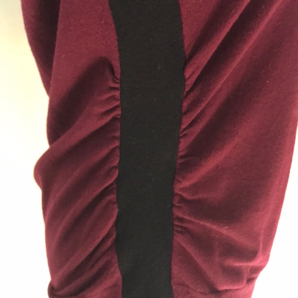 Karissa & Me Lightweight Cowl Neck Sweater Large - Picture 4 of 7